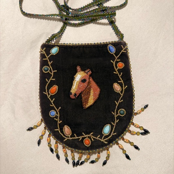 Vintage Velvet Beaded Horse Design Crossbody with Unique Detailing - Picture 2 of 10